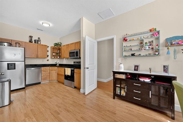 8027 EHREN CUTOFF, Land O Lakes, FL 34639