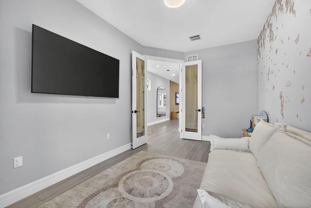 12534 Triumph Lane, Palm Beach Gardens, FL 33412