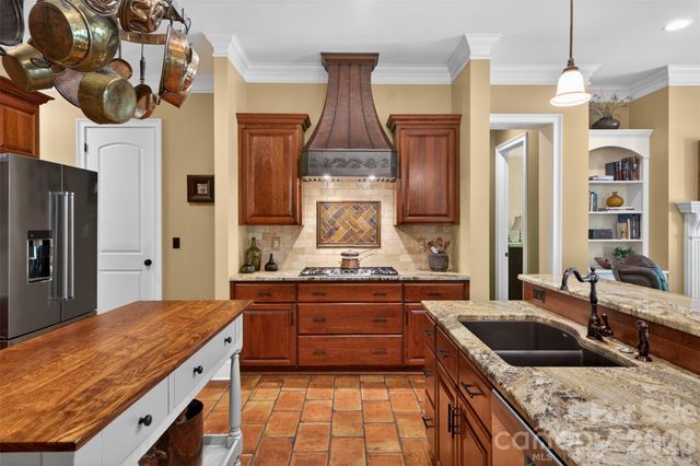 5138 Watermead Lane 130, Belmont, NC 28012