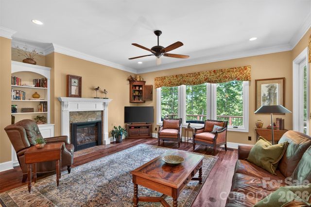 5138 Watermead Lane 130, Belmont, NC 28012