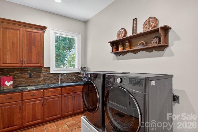 5138 Watermead Lane 130, Belmont, NC 28012