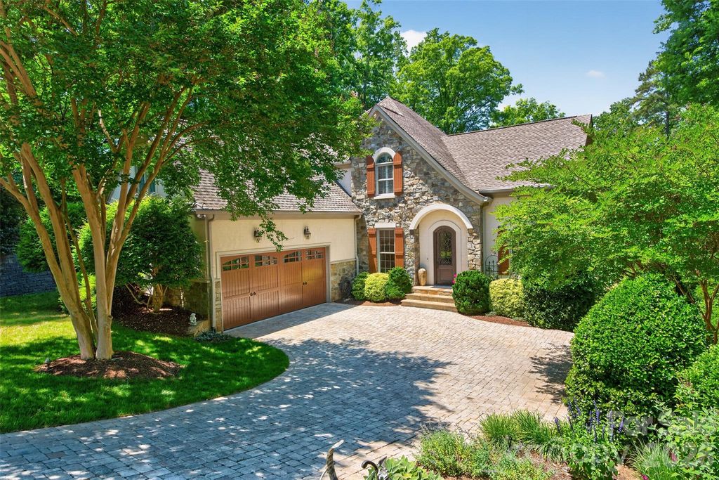 5138 Watermead Lane 130, Belmont, NC 28012