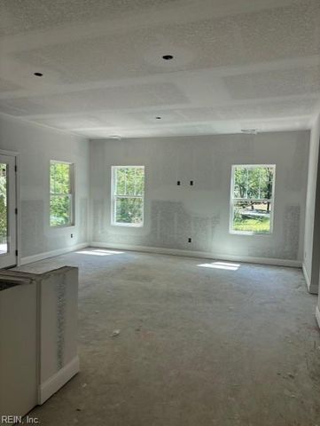 23205 Scottswood DR, Franklin, VA 23851