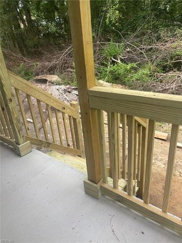 23205 Scottswood DR, Franklin, VA 23851