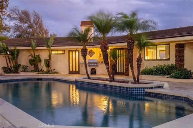 1 Park Place, Rancho Palos Verdes, CA 90275