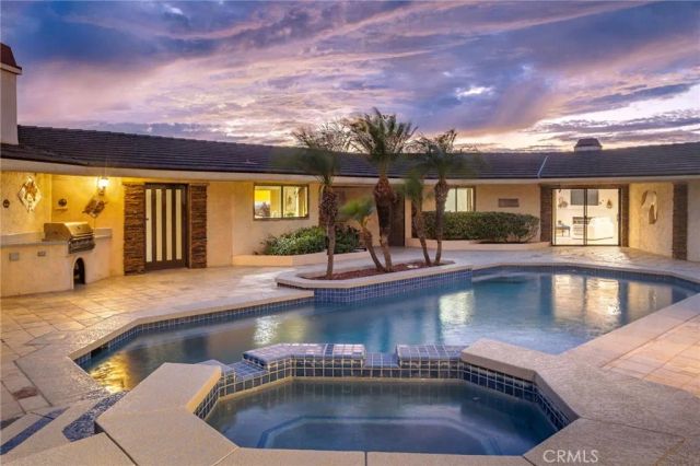 1 Park Place, Rancho Palos Verdes, CA 90275