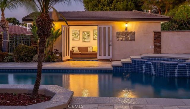 1 Park Place, Rancho Palos Verdes, CA 90275