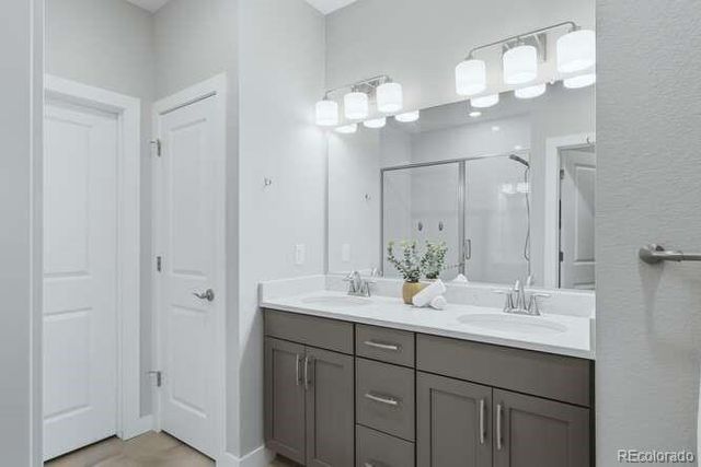 1925 Canyonpoint Lane, Castle Pines, CO 80108