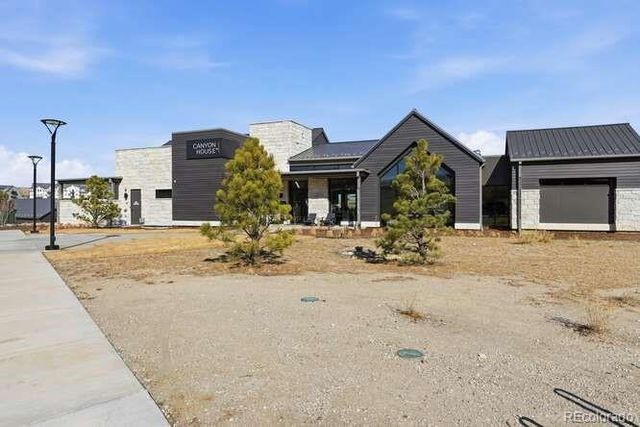 1925 Canyonpoint Lane, Castle Pines, CO 80108