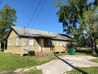1412 Jo Ellen Circle, Gulfport, MS 39501
