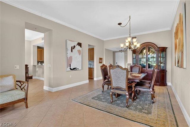 3735 Montreux LN 4, Naples, FL 34114