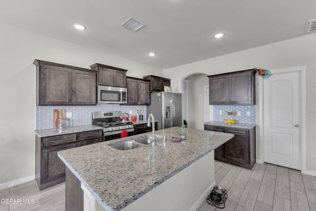 2201 WILLIE MIER Street, El Paso, TX 79911