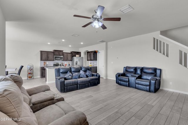 2201 WILLIE MIER Street, El Paso, TX 79911