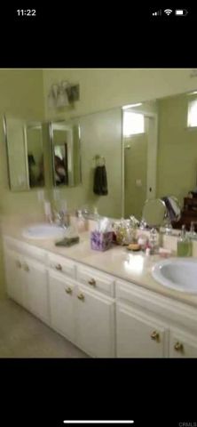 1105 Santa Madera Ct., Solana Beach, CA 92075