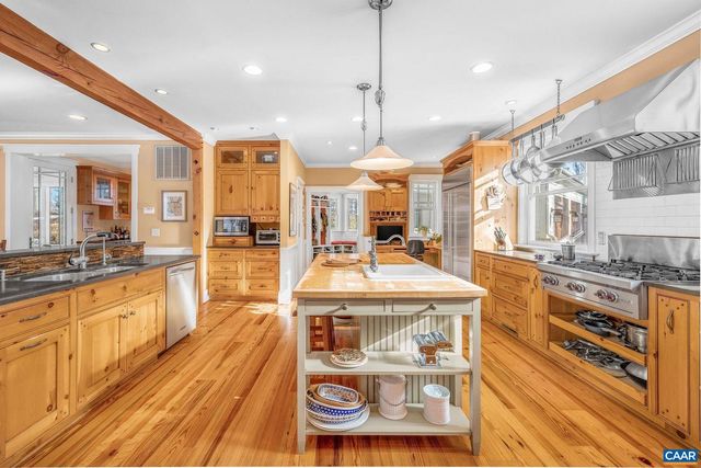 3135 ROCKS FARM CT, Charlottesville, VA 22903