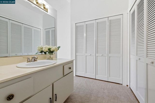 2359 Platt Dr, Martinez, CA 94553