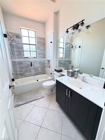 7317 Bristol CIR, Naples, FL 34120