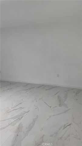 1155 E 81st Street A, Los Angeles, CA 90001