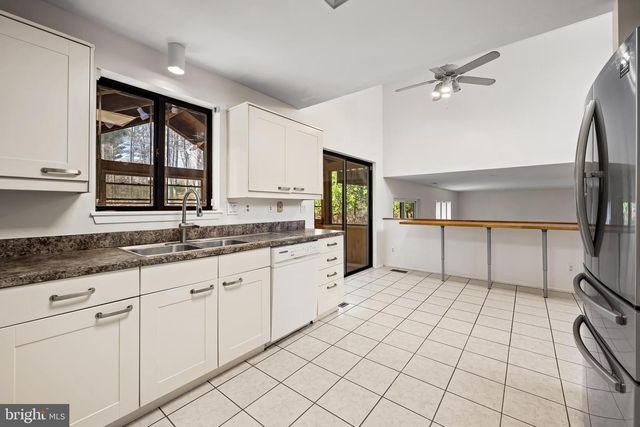 12204 VELVET HILL DR, Owings Mills, MD 21117