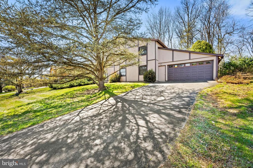 12204 VELVET HILL DR, Owings Mills, MD 21117