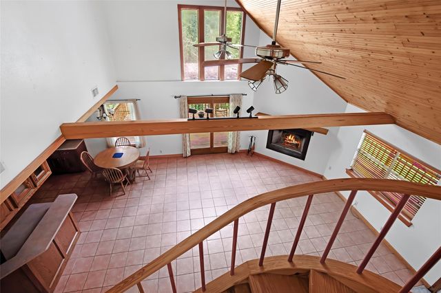 186 County Road 637, Dayton, TX 77535