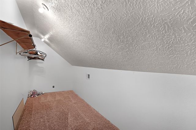 186 County Road 637, Dayton, TX 77535