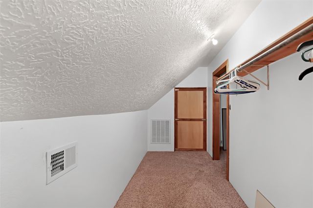 186 County Road 637, Dayton, TX 77535