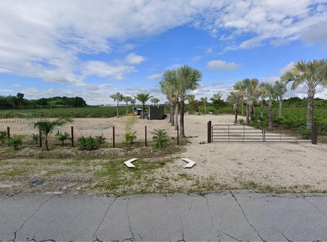287XX SW 107 Ave, Unincorporated Dade County, FL 33033