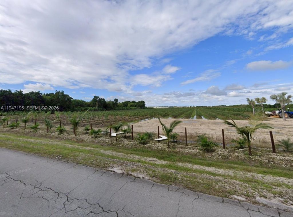 287XX SW 107 Ave, Unincorporated Dade County, FL 33033