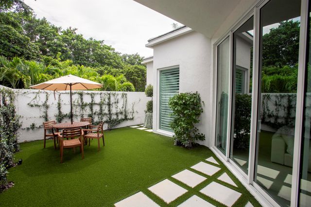 126 Sunset Cove Lane, Palm Beach Gardens, FL 33418