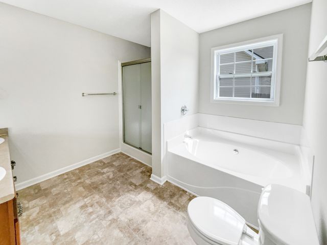 1596 Buchanon Dr, Clarksville, TN 37042