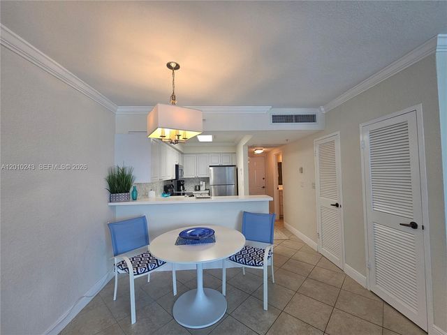 2501 S OCEAN DR 637, Hollywood, FL 33019