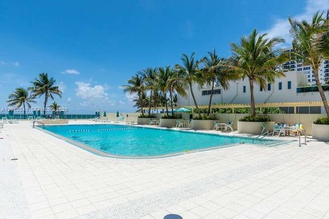 2501 S OCEAN DR 637, Hollywood, FL 33019