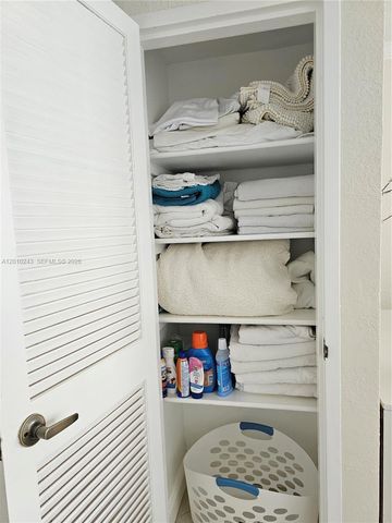 2501 S OCEAN DR 637, Hollywood, FL 33019