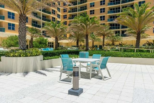 2501 S OCEAN DR 637, Hollywood, FL 33019
