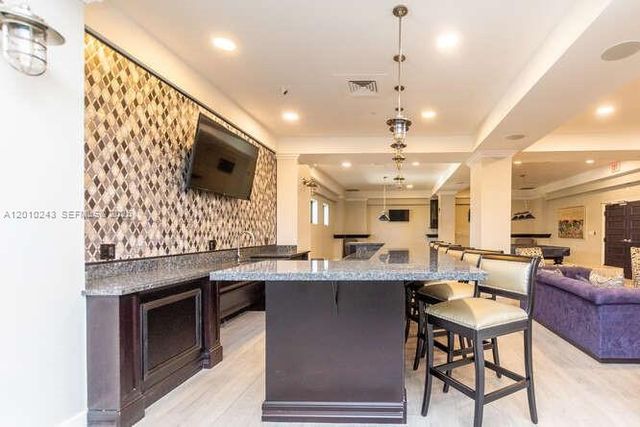 2501 S OCEAN DR 637, Hollywood, FL 33019