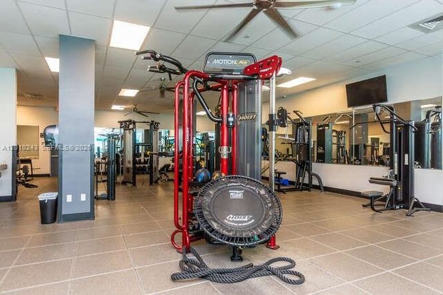 2501 S OCEAN DR 637, Hollywood, FL 33019