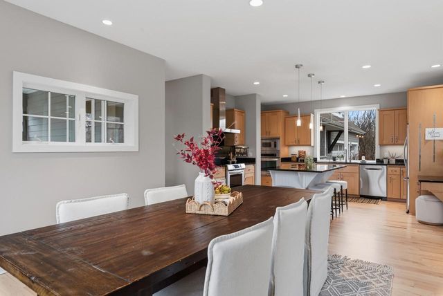 W315S3221 Harvest View DRIVE, Waukesha, WI 53189