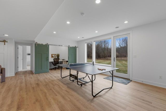 W315S3221 Harvest View DRIVE, Waukesha, WI 53189