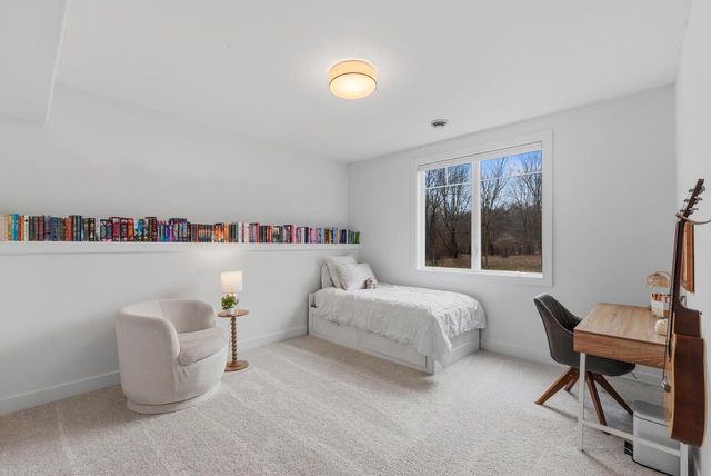 W315S3221 Harvest View DRIVE, Waukesha, WI 53189