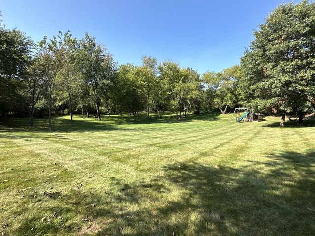 W315S3221 Harvest View DRIVE, Waukesha, WI 53189