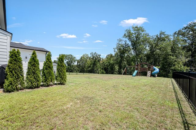 4028 Rosa Dr, Nolensville, TN 37135