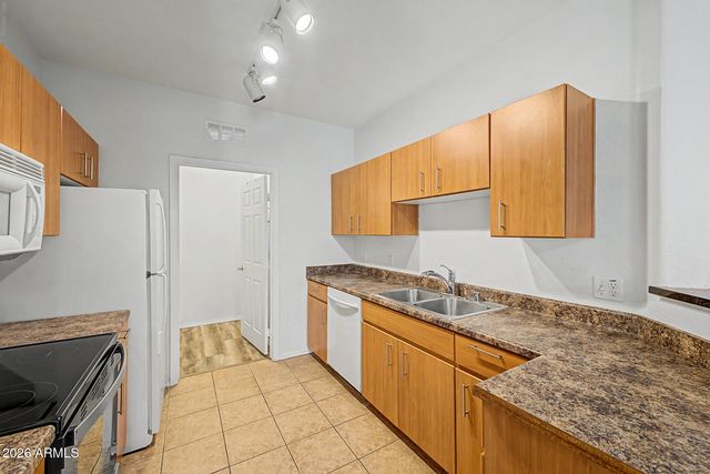 14250 W WIGWAM Boulevard 323, Litchfield Park, AZ 85340