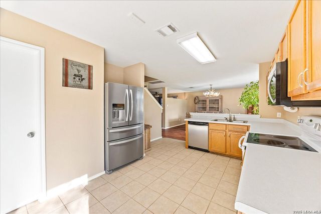 116 Devons, Buda, TX 78610