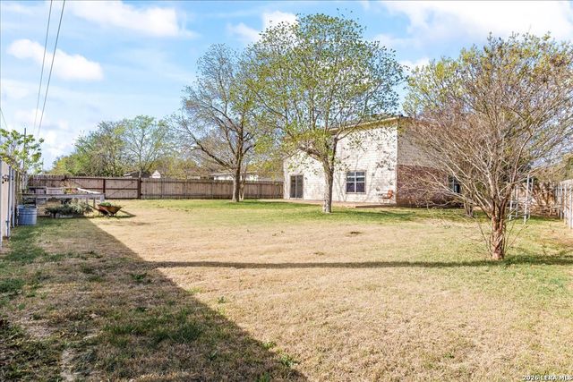 116 Devons, Buda, TX 78610