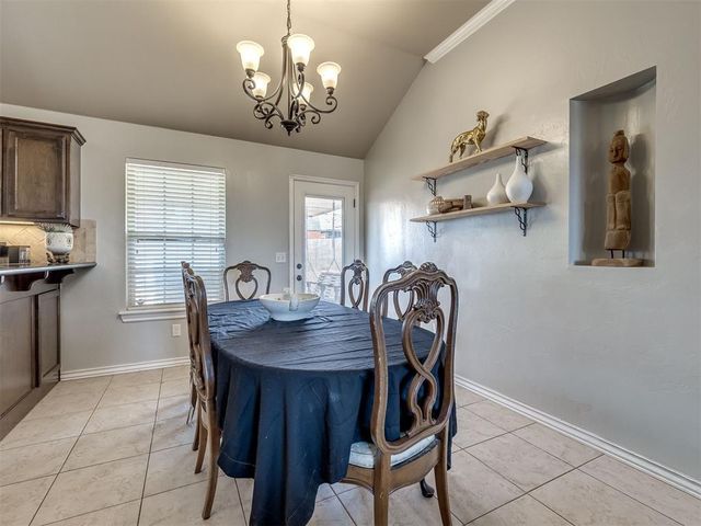 1001 Laurel Creek Drive, Yukon, OK 73099