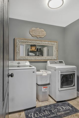 1745 Ennis Branch Rd, Mc Ewen, TN 37101