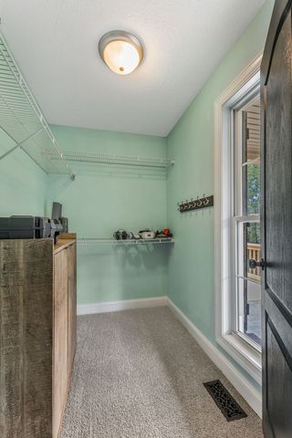 1745 Ennis Branch Rd, Mc Ewen, TN 37101