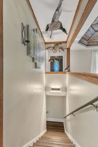 1745 Ennis Branch Rd, Mc Ewen, TN 37101