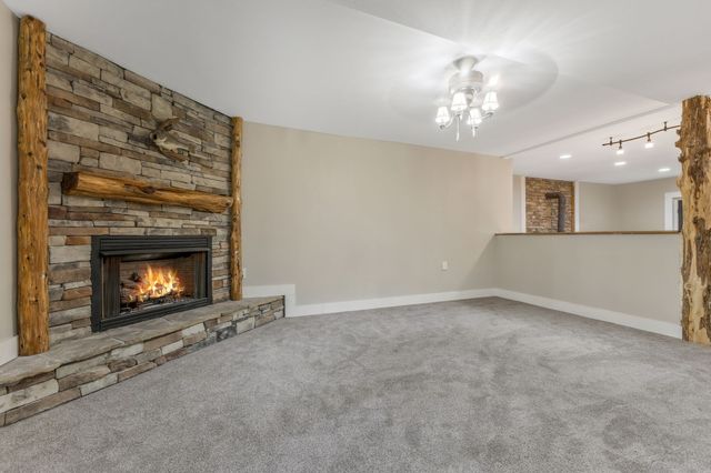 1745 Ennis Branch Rd, Mc Ewen, TN 37101